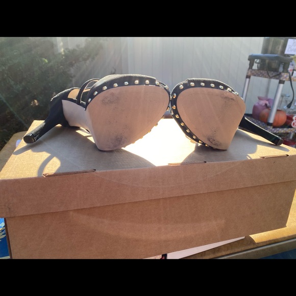 Black Suede Peep-toe platform heels - Picture 9 of 9